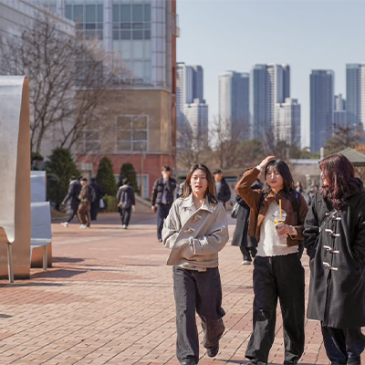 설렘과 긴장이 함께하는         인천대학교의 새 학기🌱